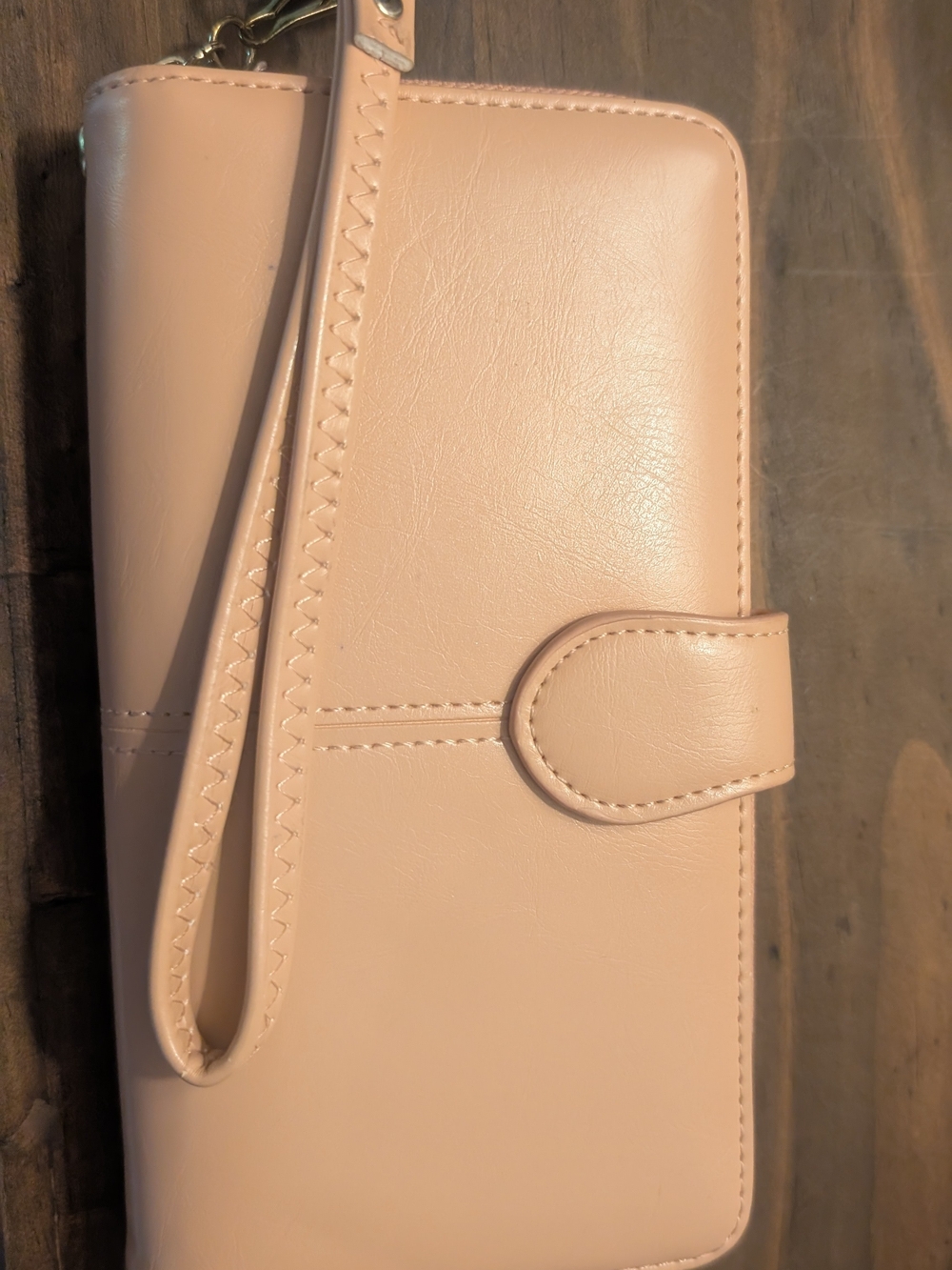 Classic Zip Wristlet Wallet in Blush Pink